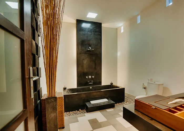 Villa One Eleven Haven Seminyak (Bali)